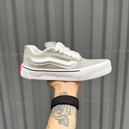 Vans Knu Skool