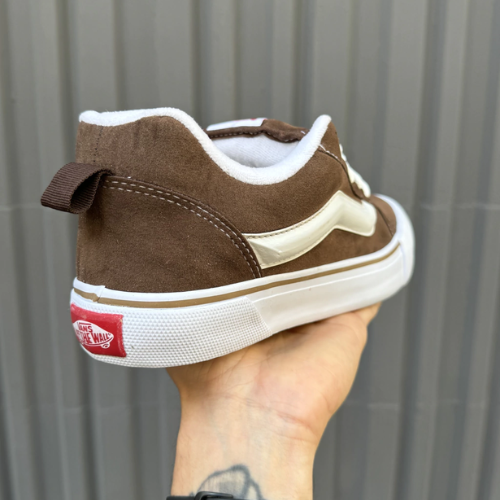 Vans Knu Skool