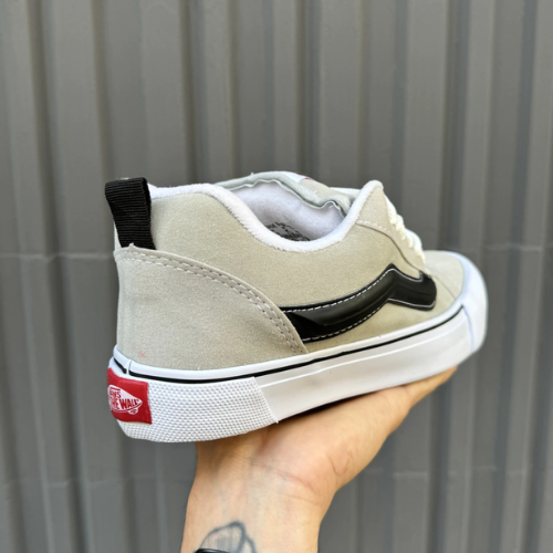 Vans Knu Skool
