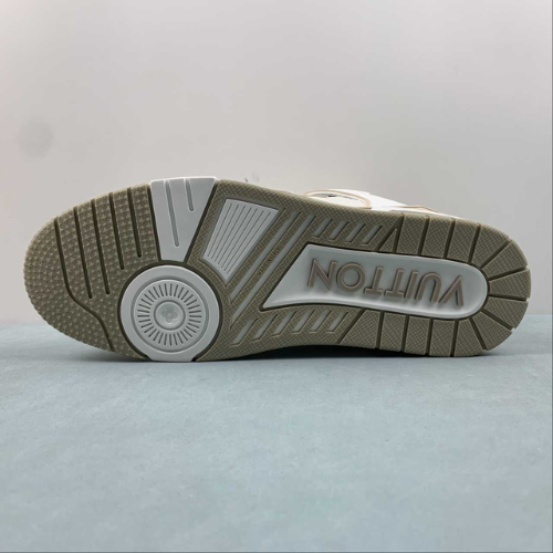 Louis Vuitton Trainer Beige White