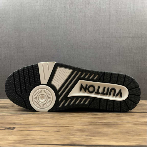Louis Vuitton Trainer Black White Noir