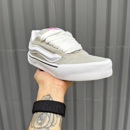 Vans Knu Skool