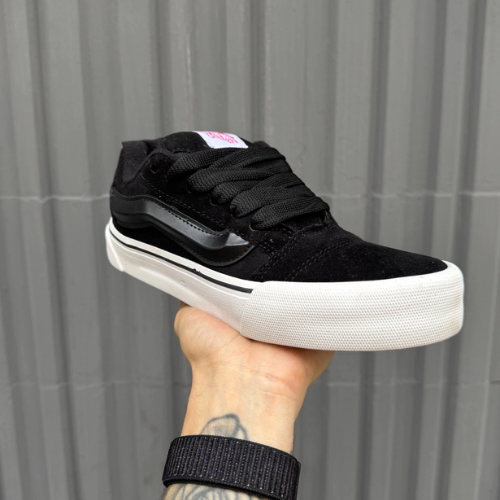 Vans Knu Skool