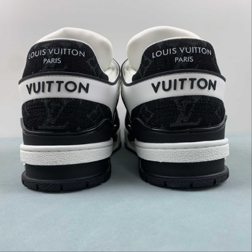 Louis Vuitton Trainer Paris White Black