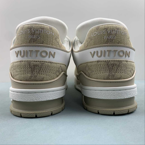 Louis Vuitton Trainer Beige White