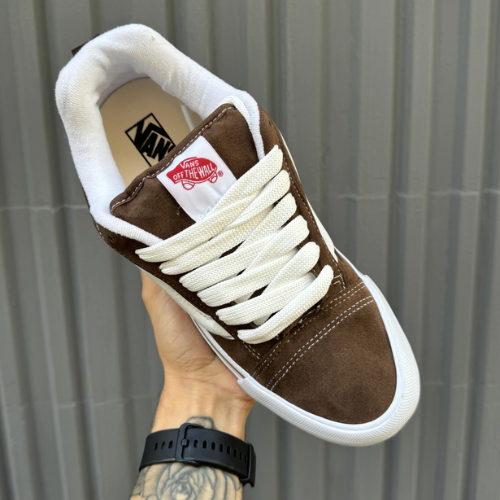 Vans Knu Skool