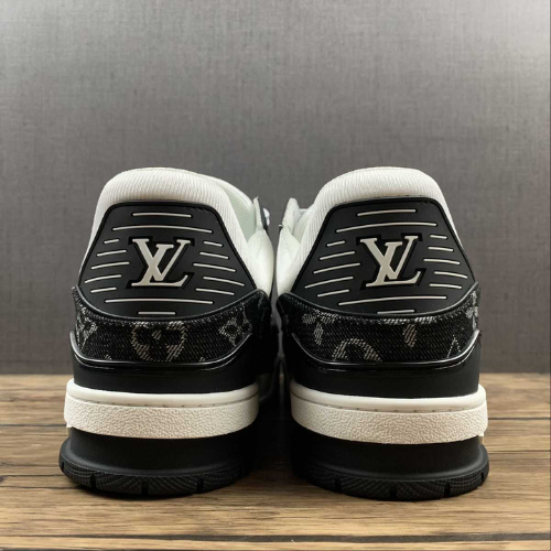 Louis Vuitton Trainer Black White Noir