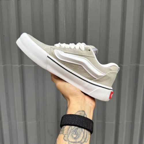 Vans Knu Skool