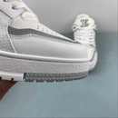 Louis Vuitton Trainer White