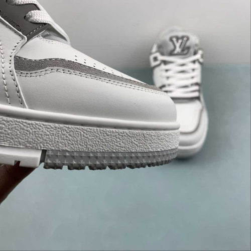 Louis Vuitton Trainer White Black Grey