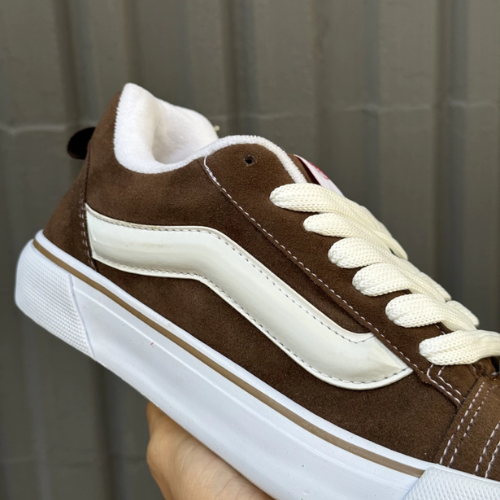 Vans Knu Skool