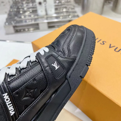 Louis Vuitton Trainer