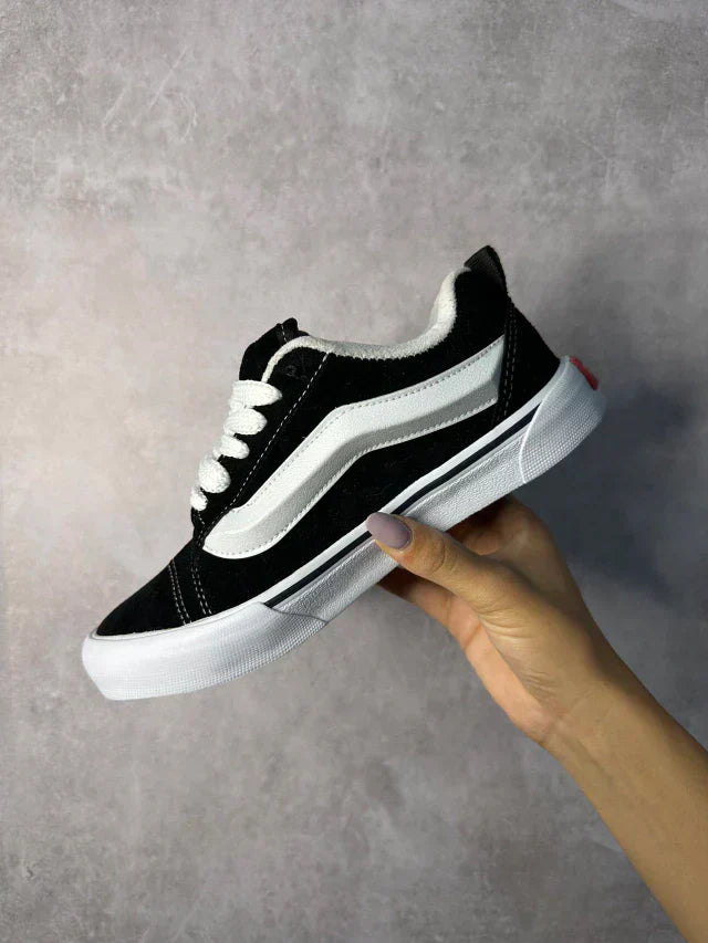 VANS KNU SKOOL PRETO
