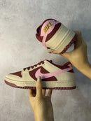 NIKE DUNK LOW VALENTINES