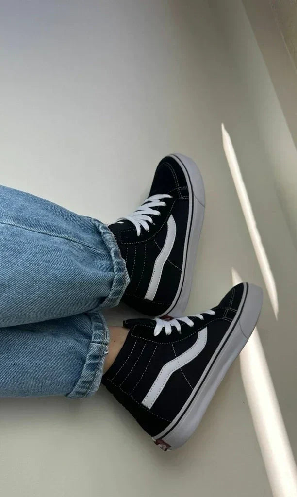 VANS CANO ALTO PRETO/ BRANCO